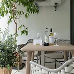 Aparthotel Amaris - De Vacanta Langa Plaja