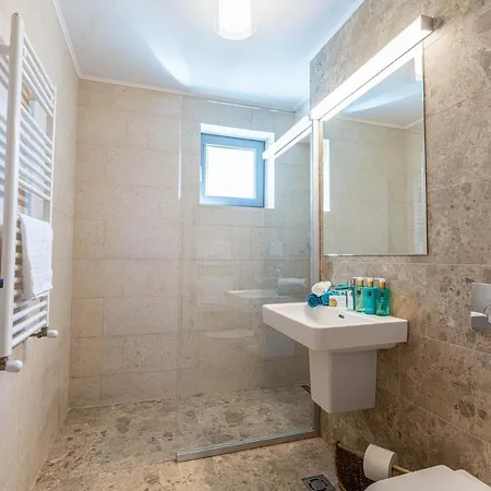 شقة فندقية Amaris Apartamente إيفوري نورد