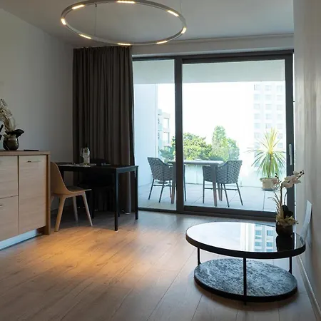 Amaris Apartamente 4* إيفوري نورد