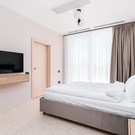 شقة فندقية Amaris Apartamente إيفوري نورد