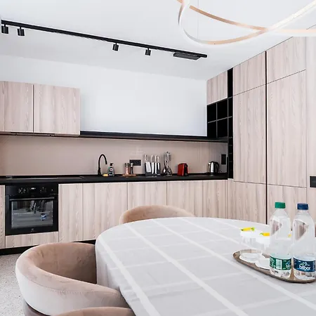 Amaris Apartamente إيفوري نورد