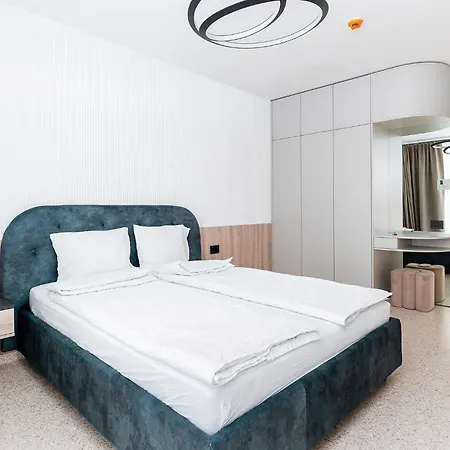 Amaris Aparthotel, Situat Pe Faleza Din Nord, La 2 Pasi De Plaja, Complet Utilate Apartahotel