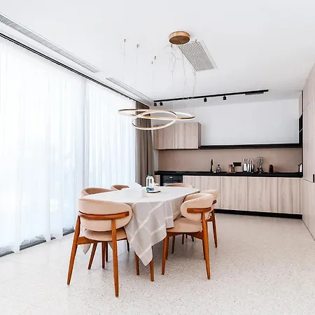 Apartahotel Amaris - La Plaja