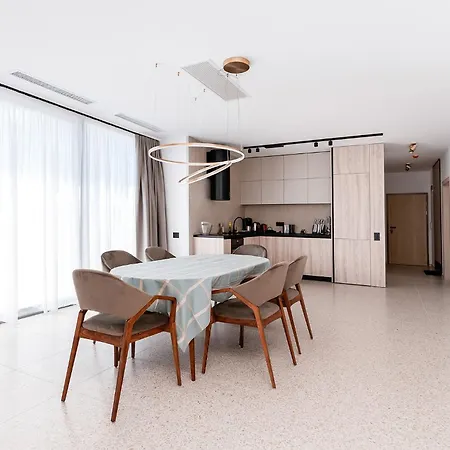 Amaris Apartamente إيفوري نورد