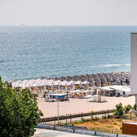 Apartahotel Amaris - La Plaja 4*